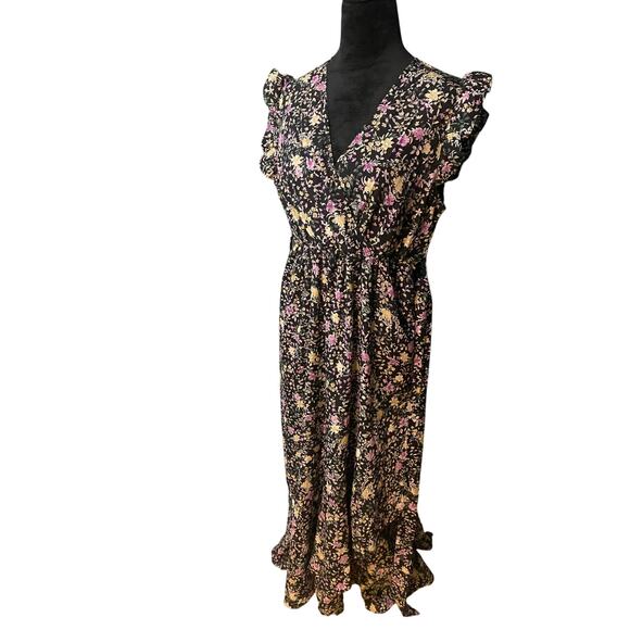 Shein Dresses & Skirts - SHEIN black with floral print dress